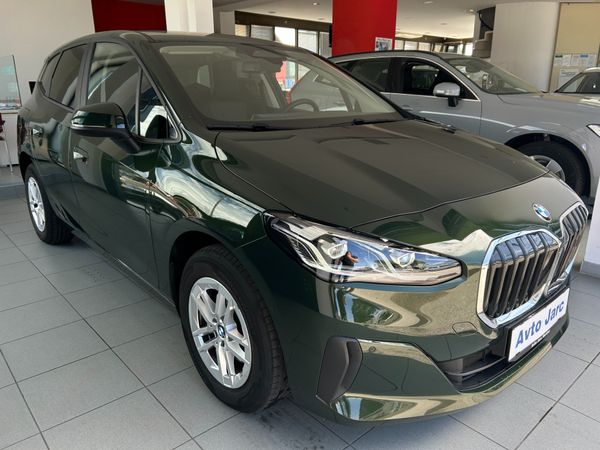Predogledna slika - BMW 218i Active Tourer Avt.