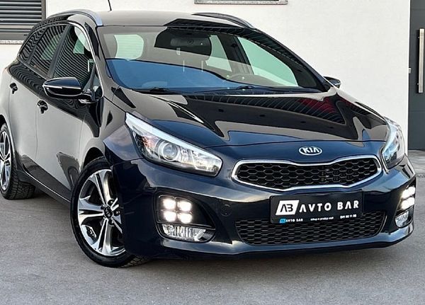 Predogledna slika - KIA 1.6 CRDi+GT-LINE+1.LASTNIK+NAVI+LED+R.KAMERA+SLO..