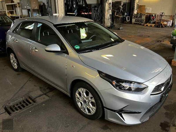 Predogledna slika - KIA Ceed