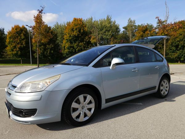 Predogledna slika - Citroën C4 1,6i 16V Elegance