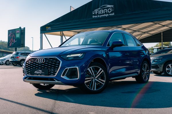 Predogledna slika - Audi Q5