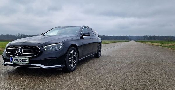 Predogledna slika - Mercedes-Benz 220CDI T Automatic