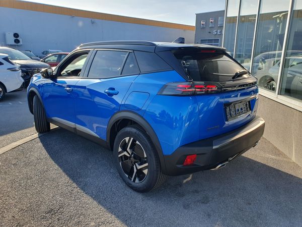 Predogledna slika - Peugeot 2008 GT PureTech 130 EAT8