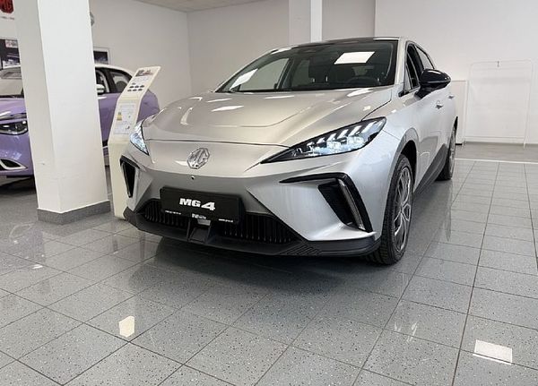 Predogledna slika - MG MG4 TROPHY 77kWh - DODATNIH 2000€ POP. ZA PRAVNE OSEBE