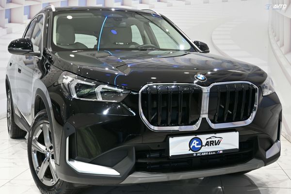 Predogledna slika - BMW X1 sDrive18i Avt.
