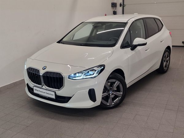 Predogledna slika - BMW 218i Active Tourer