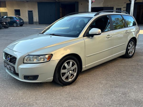 Predogledna slika - Volvo V50