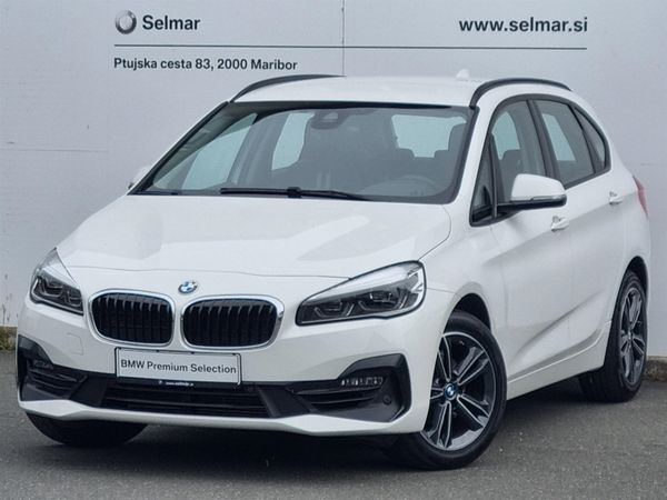 Predogledna slika - BMW 216i Active Tourer