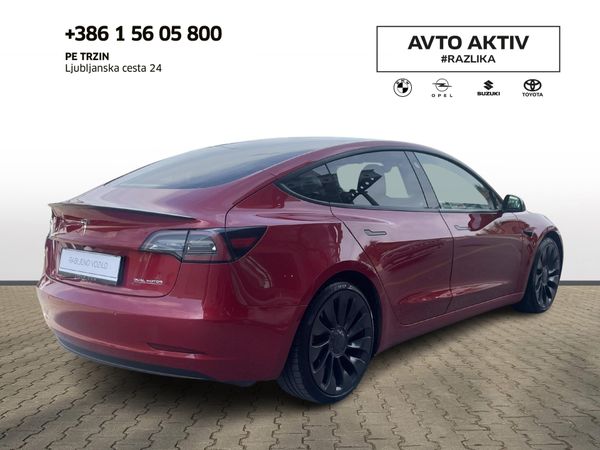 Predogledna slika - Tesla Model 3 TESLA 3 PERFORMANCE