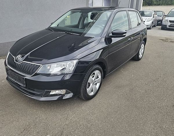 Predogledna slika - Škoda Fabia Black Edition 1.0 TSI 70 kW-SLO-1.lastnik