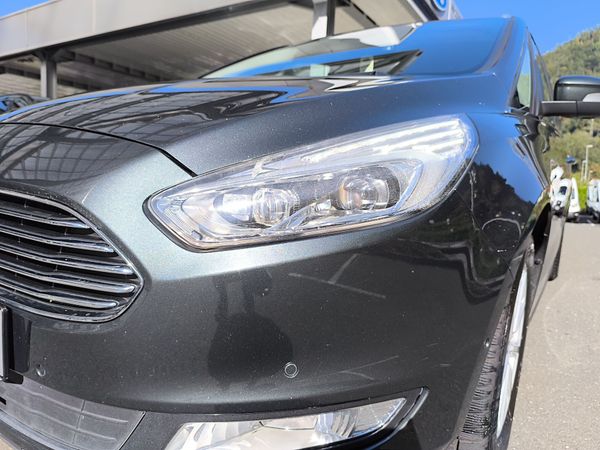 Predogledna slika - Ford Galaxy