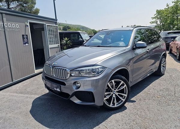Predogledna slika - BMW serija X5: xDrive40d M 