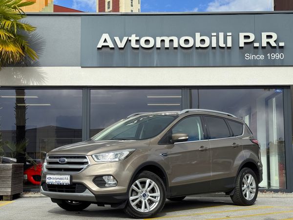 Predogledna slika - Ford Kuga STYLE 1.5 EcoBoost 120KM 1.LAST.SLO VLEČNA KLJUKA