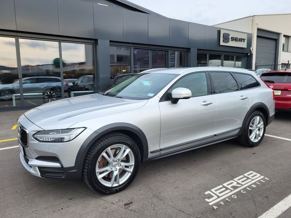 Predogledna slika - Volvo V90