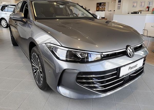 Predogledna slika - VW Passat Variant 1.5 TSI eHybrid Elegance DSG 150kW