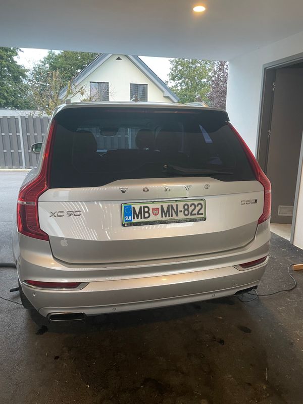 Predogledna slika - Volvo XC90 D5 AWD Inscription Geartronic