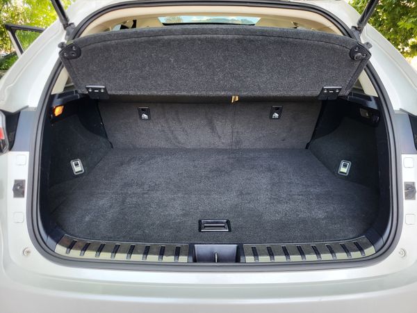 Predogledna slika - Lexus NX 300h Luxury