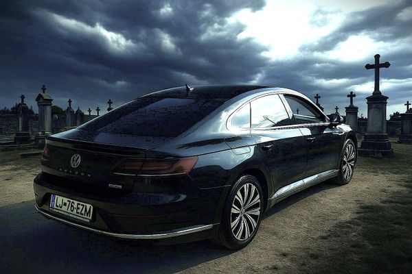 Predogledna slika - VW ARTEON 2.0 TDI 110kW - MODEL 2020-ODLIČEN-UGODNO-MENJAM-
