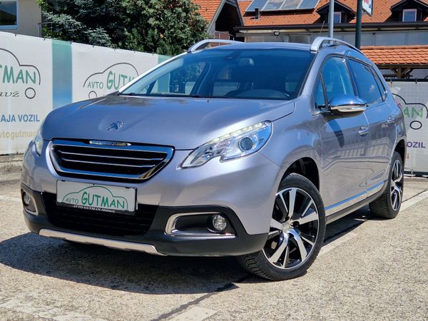Predogledna slika - Peugeot 2008 2008 Allure 1,2 PureTech