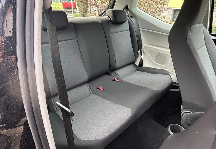 Zunanja slika - Volkswagen up! - 1.0 move up - VELIK SERVIS - 11