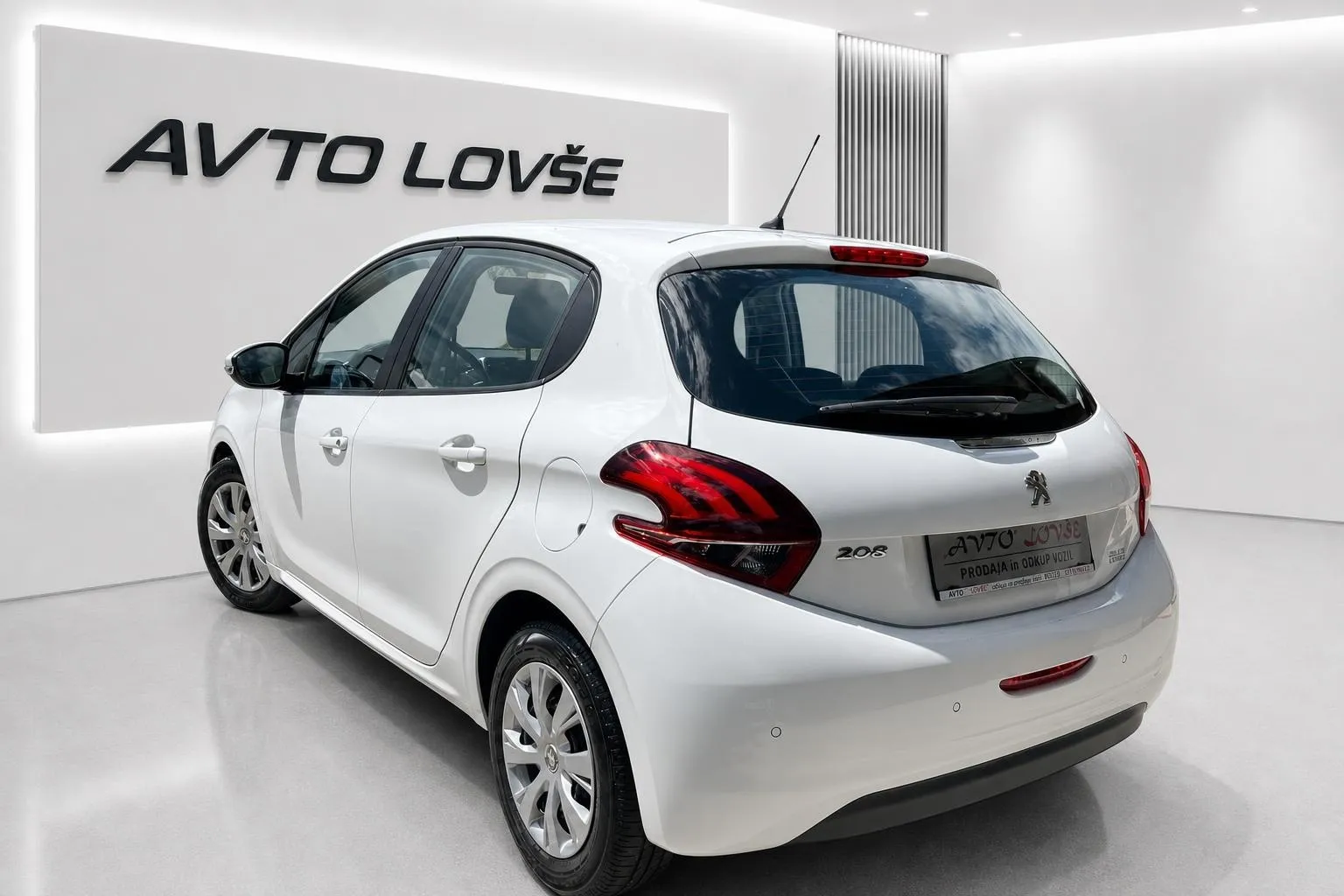 Zunanja slika - Peugeot 208 - 1.2 PureTech ACTIVE-1 LASTNICA-59000 km-NAVI-PDC - 4