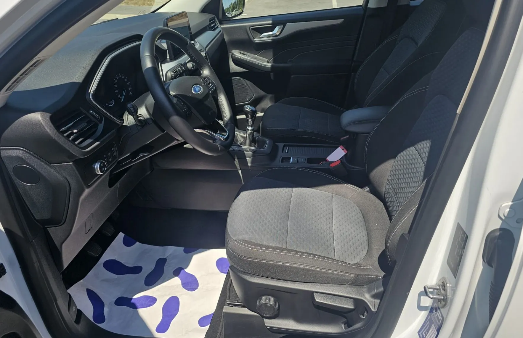 Zunanja slika - Ford Kuga - 2.0TdCi 150 Titanium|FULED|ALU|2xPDC|NAVI|Multifun - 8