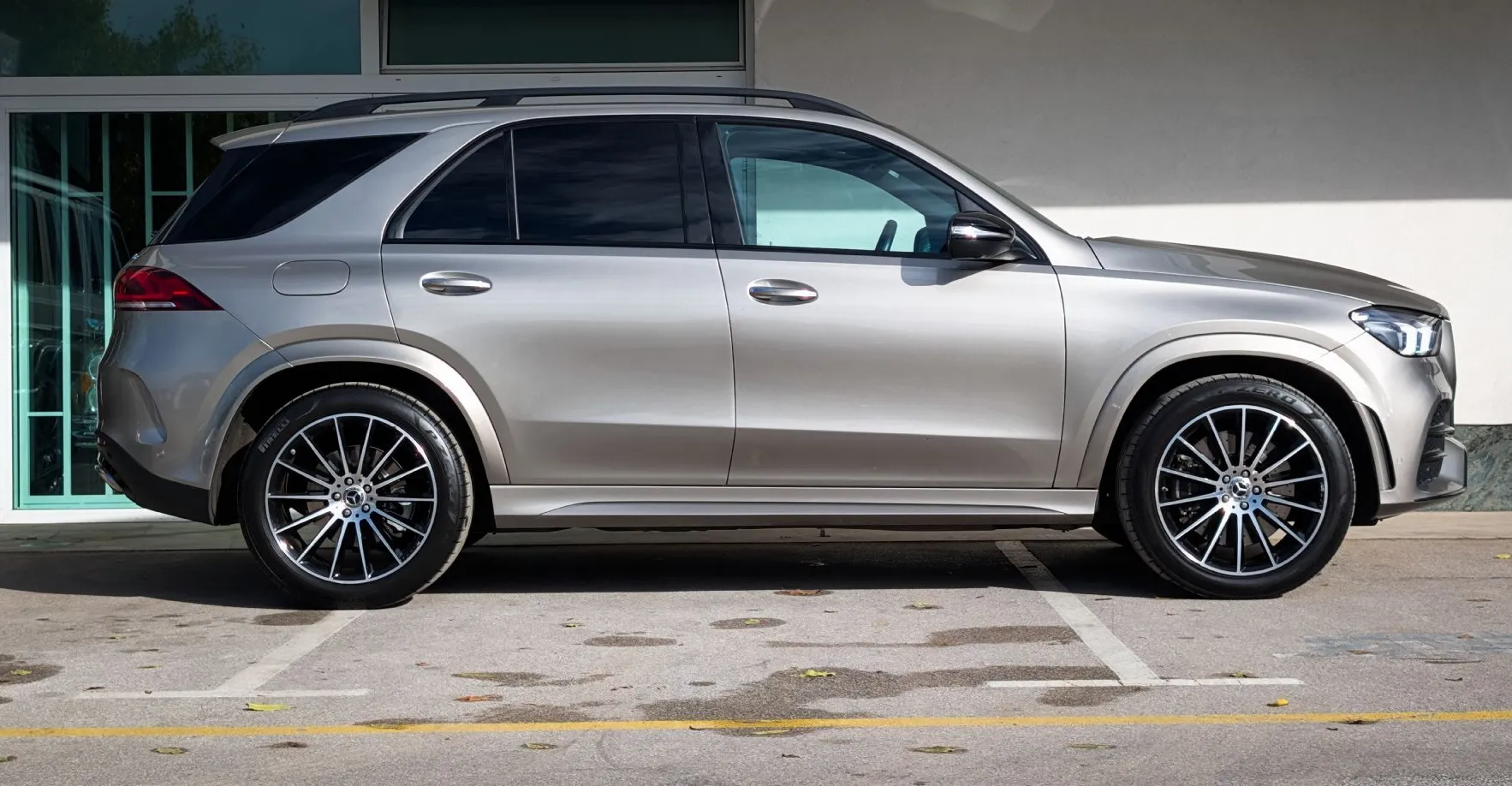 Zunanja slika - Mercedes-Benz GLE-Razred - 450 4MATIC AMG Line 360 kamera Webasto kljuka - 4