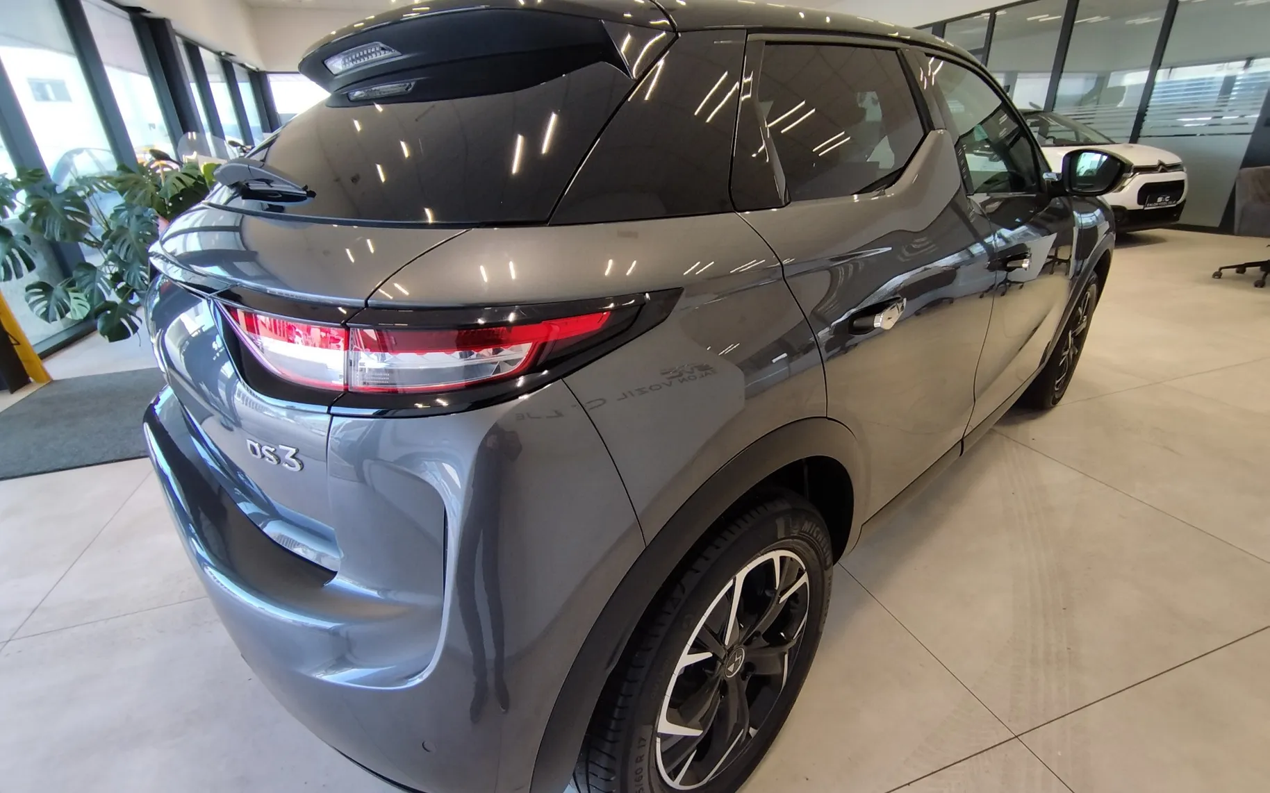 Zunanja slika - DS DS 3 Crossback - OPRAVLJEN VELIK SERVIS-JAMSTVO-OBROK ŽE 130€... - 5