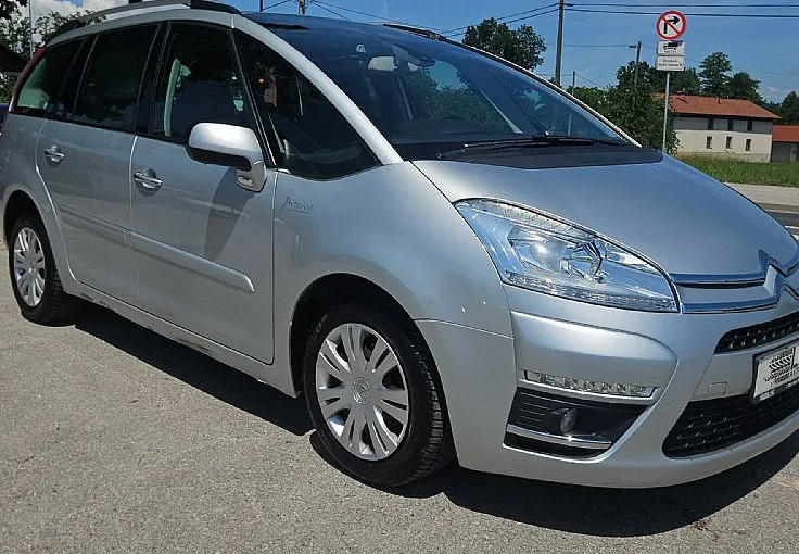 Zunanja slika - Citroën C4 Grand Picasso - 1.6 HDi 111ks °7-SEDEŽEV° °REDNO VZDRŽEVAN° - 3
