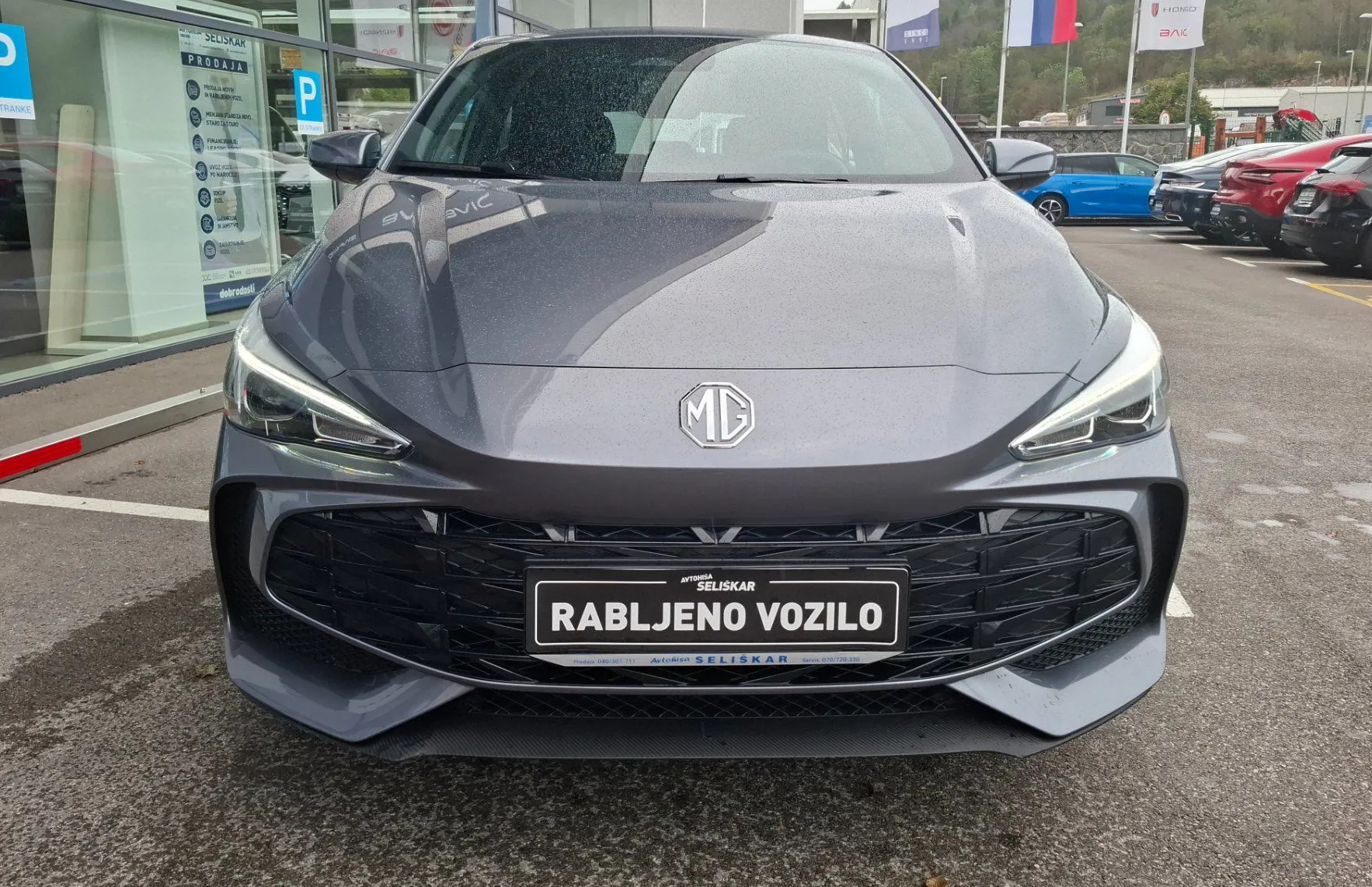 Zunanja slika - MG MG3 - 1.5 HYBRID+ SAMO 20.402km + TOP OPREMA - 3