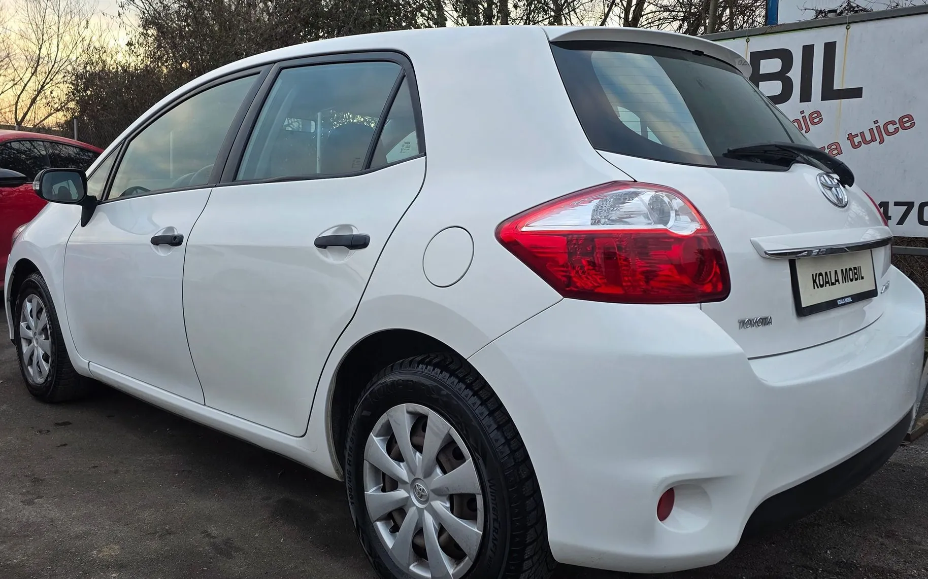 Zunanja slika - Toyota Auris - 1.33 Dual VVT-i Luna KLIMA-SLOVENSKA-1.LASTNIK - 6