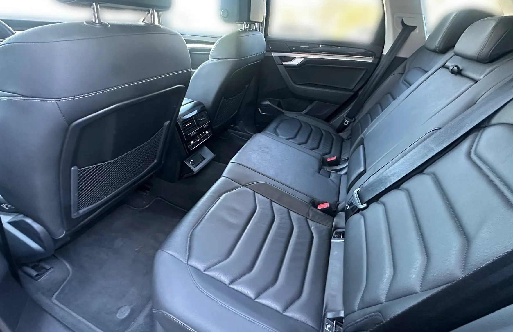 Zunanja slika - VW Touareg - 3.0 V6 TDI R LINE SPORT MATRIX RADAR KAMERA VIRT.. - 19