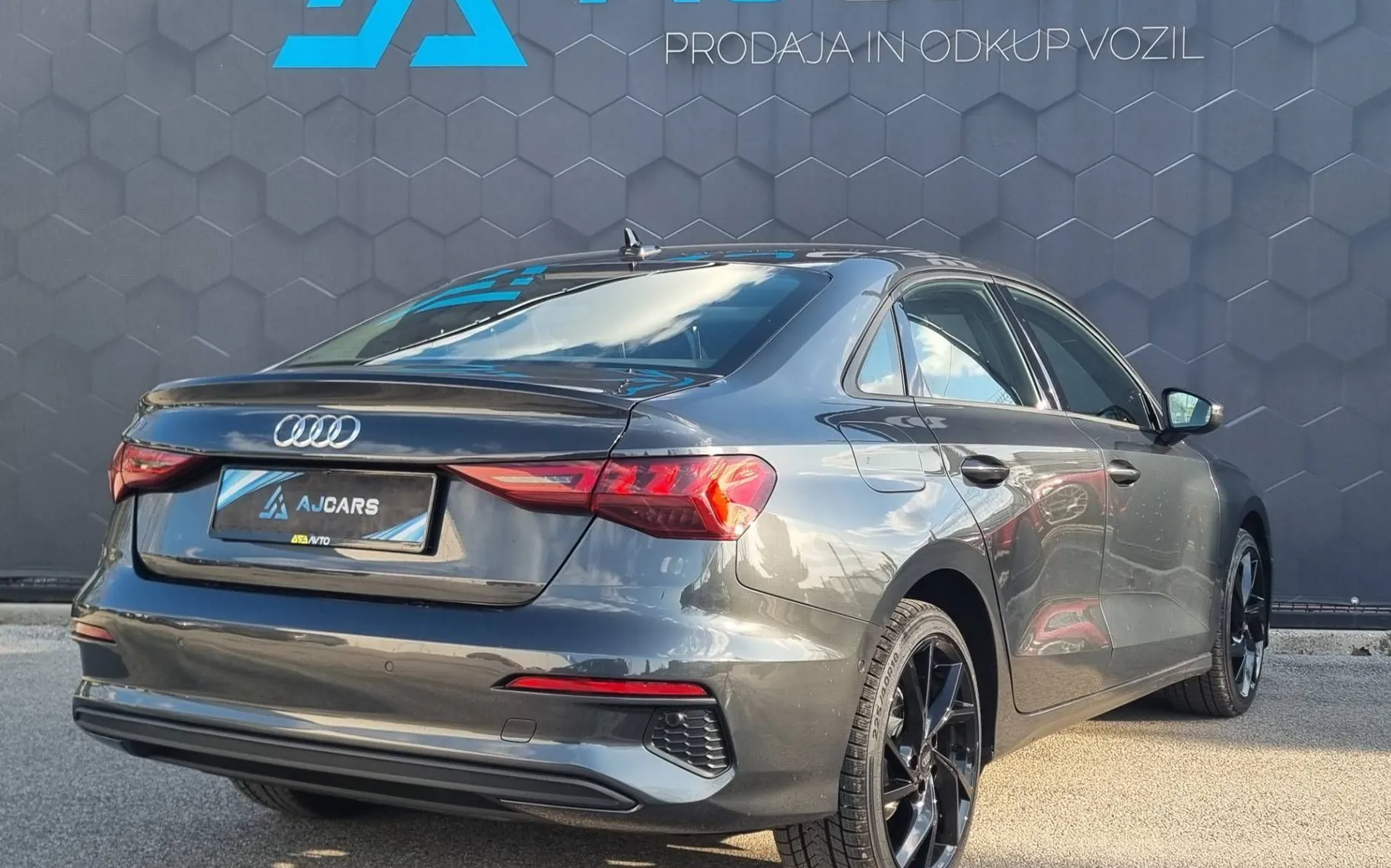 Zunanja slika - Audi A3 - 35 TFSI S tronic 110kW... - 7