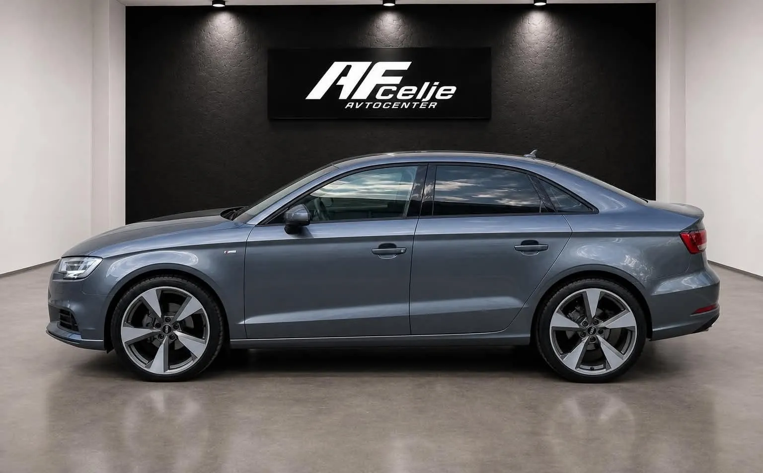 Zunanja slika - Audi A3 - 1.6 TDI-S TRONIC-163.000km-LIZING ZA TUJCE-NAVI-.. - 6