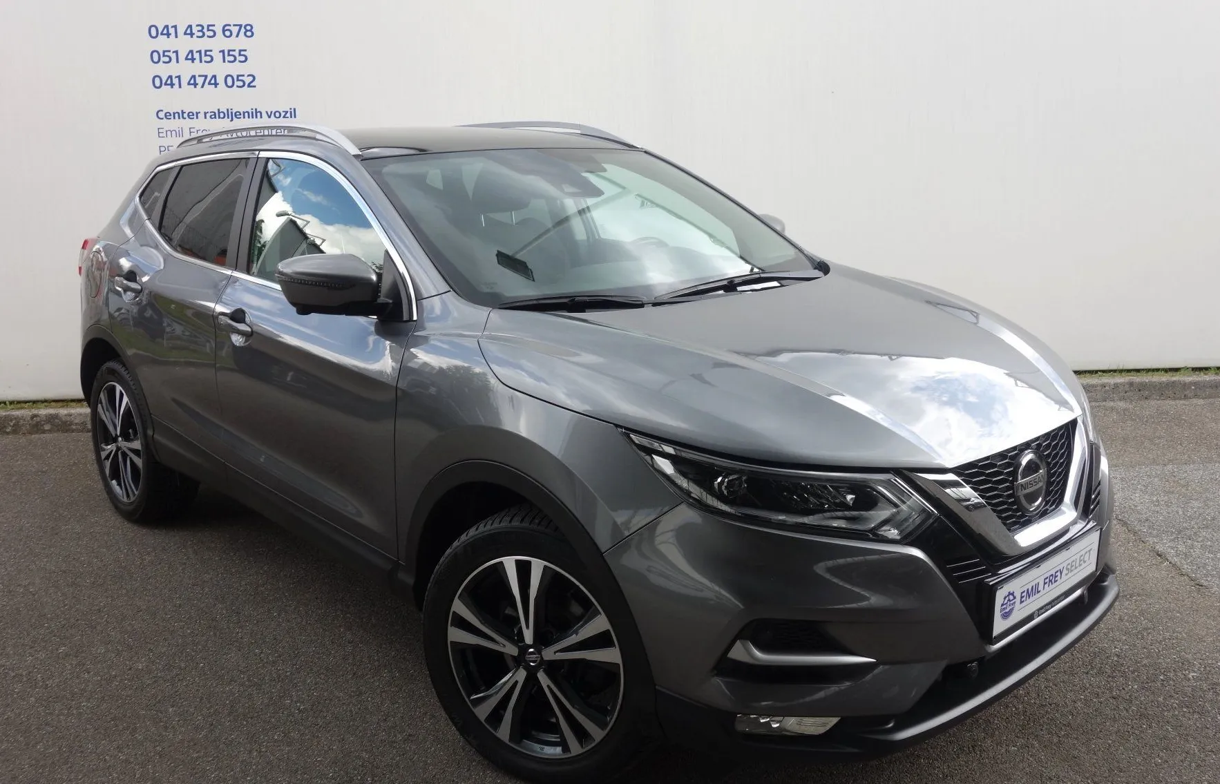 Zunanja slika - Nissan Qashqai - 1.7 dCi N-Connecta - 1
