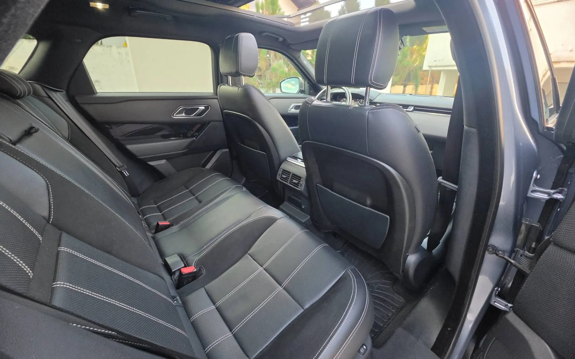 Notranja slika - Land Rover Range Rover Velar - 3.0 TDV6 R-Dynamic S Avt. |PANORAMA|MATRIX|ALU22| - 11