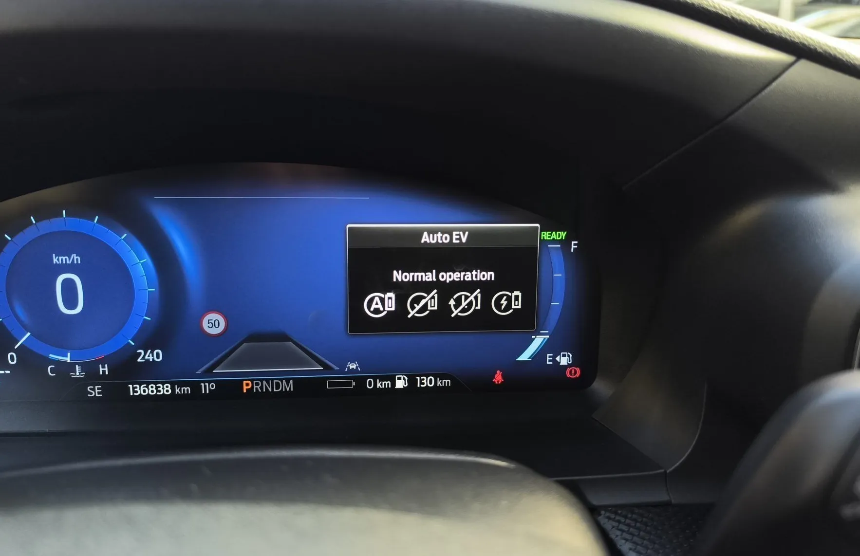 Zunanja slika - Ford Explorer - EV ST-LINE 3.0 EB 363 KM-AWD  PHEV Avt.-SLO-1.LASTNIK - 13