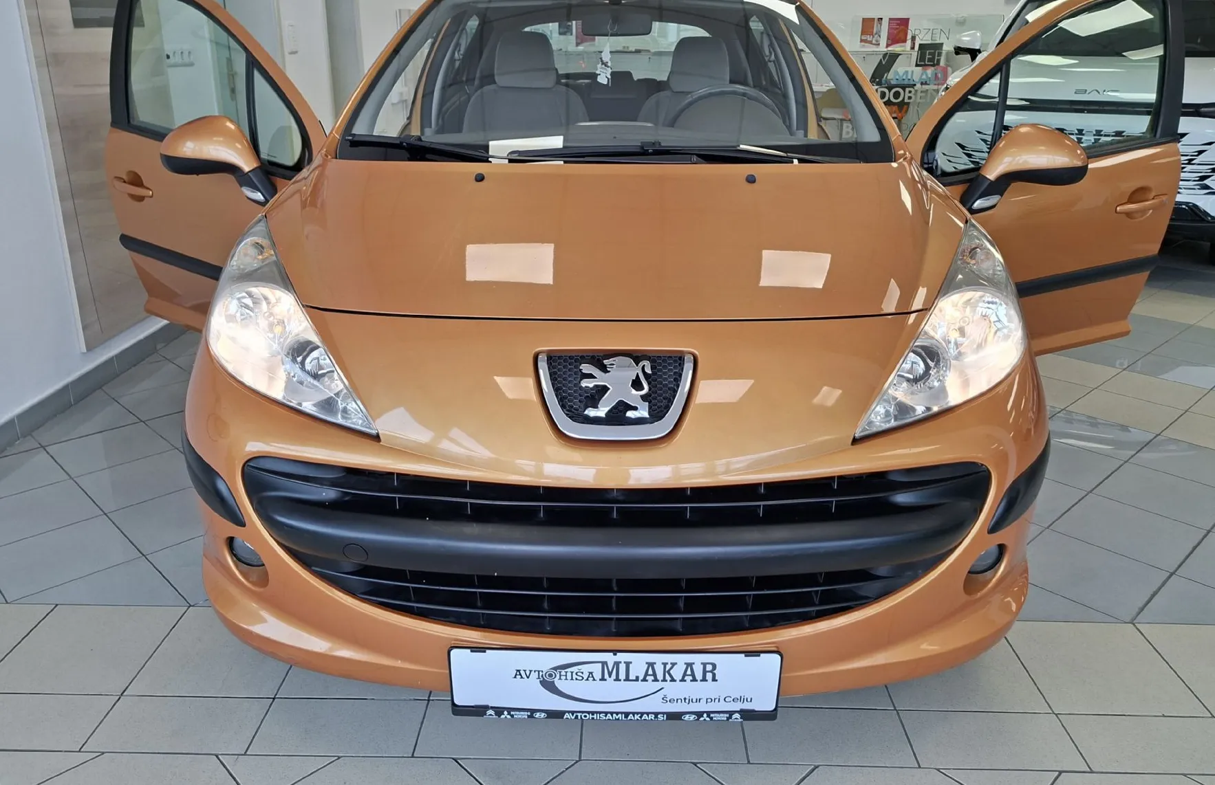 Zunanja slika - Peugeot 207 - PREMIUM 1.4 16V-HITRI KREDIT-ODLIČEN- - 5