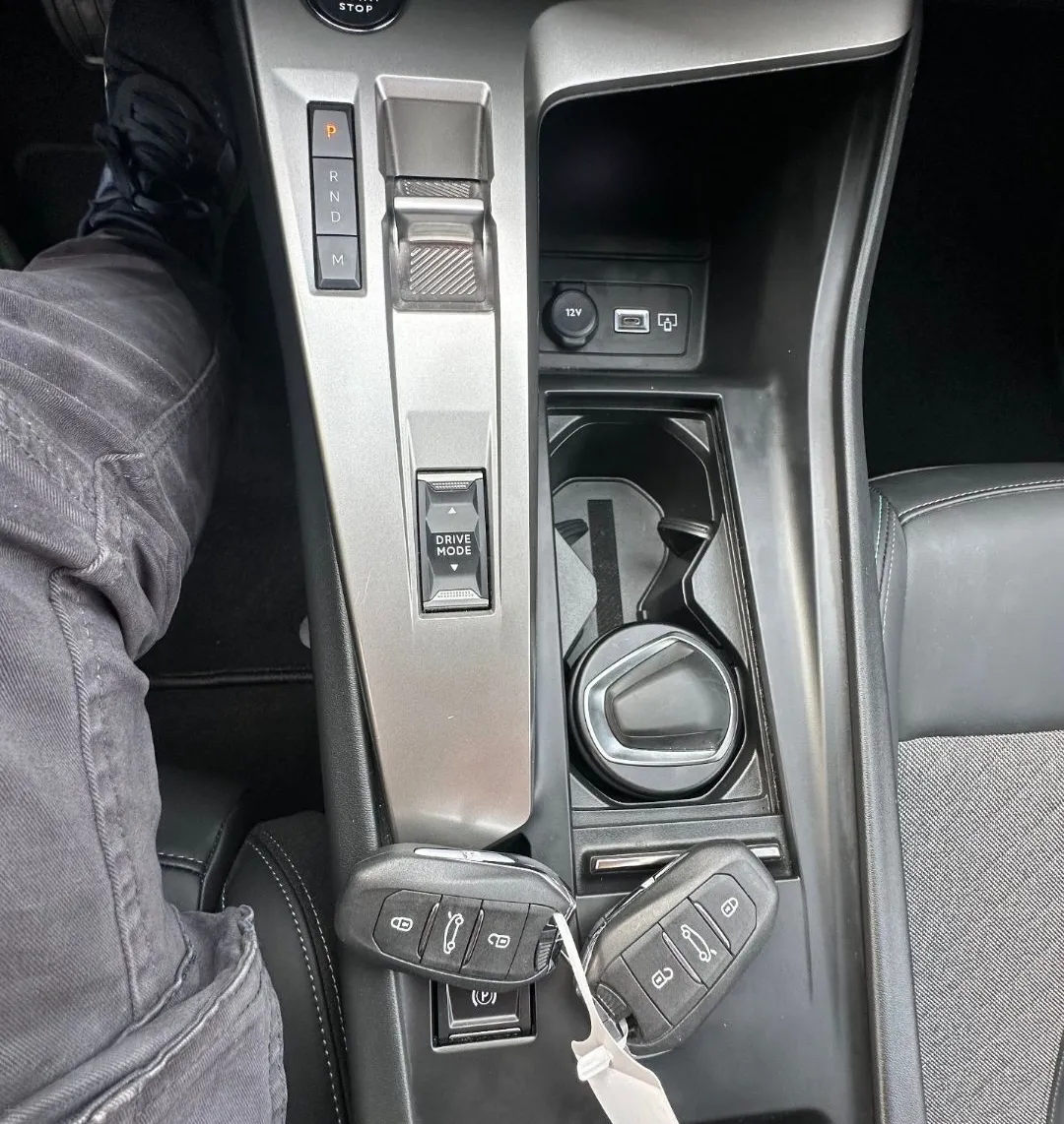 Zunanja slika - Peugeot 408 - 1.2 PureTech 96 KW.KAMERA.LED.USNJE.NAVI.2023 - 9