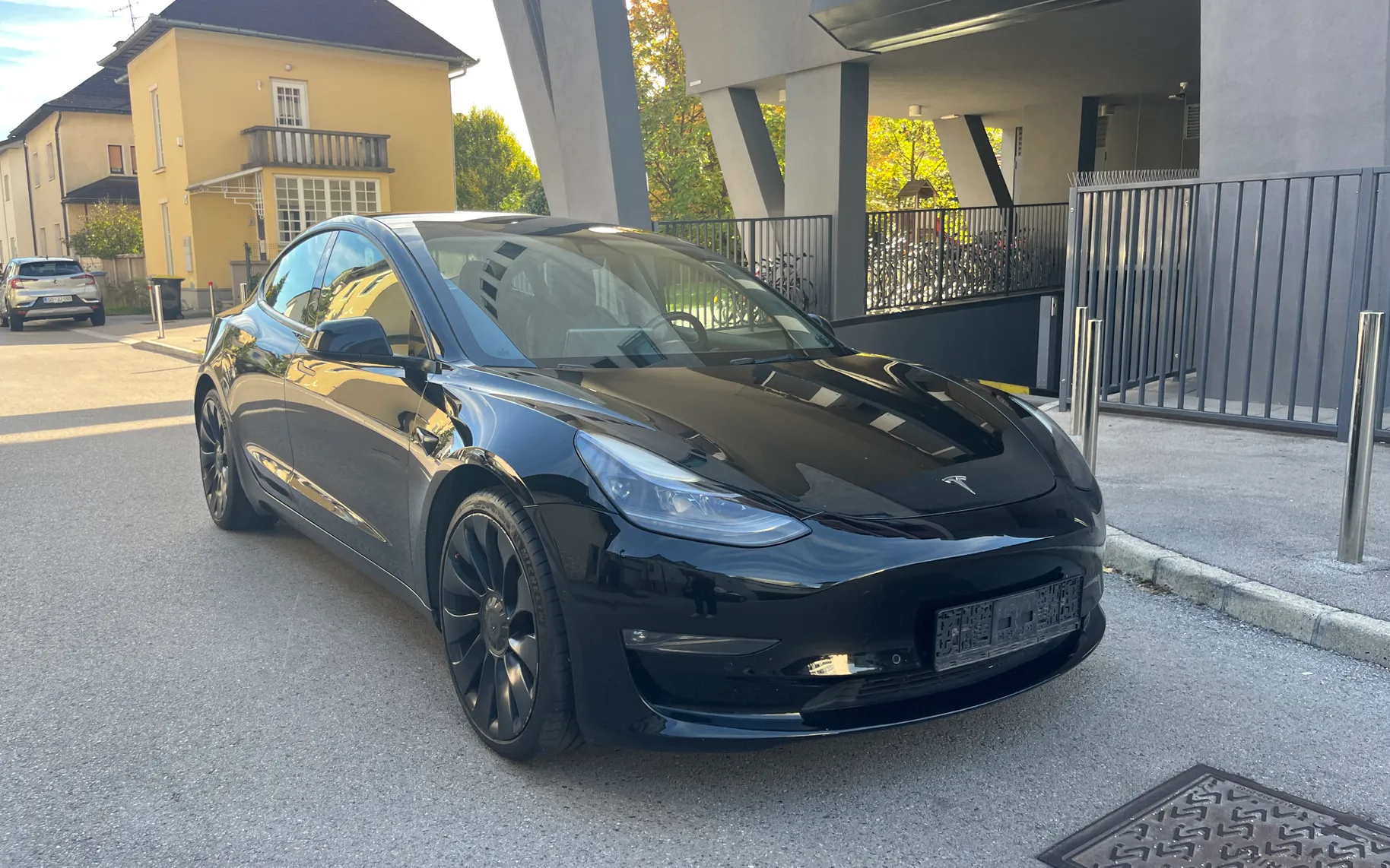 Zunanja slika - Tesla Model 3 - 3D3 / 3D1 - 1