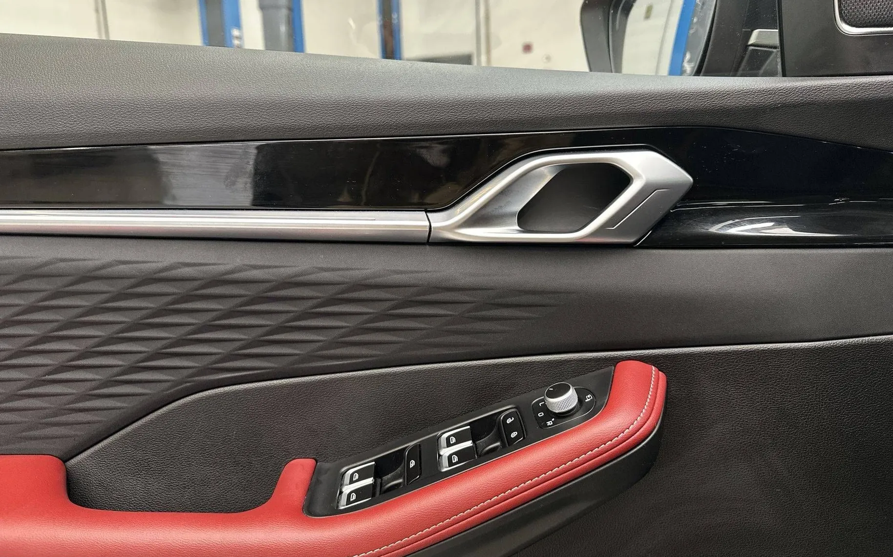 Notranja slika - Geely CoolRay - 1.5 TD GF - 13