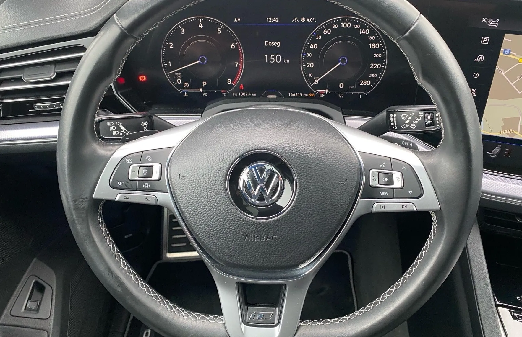 Zunanja slika - VW Touareg - V6 TFSI R-Line Panorama - Zračno - Night vision... - 8