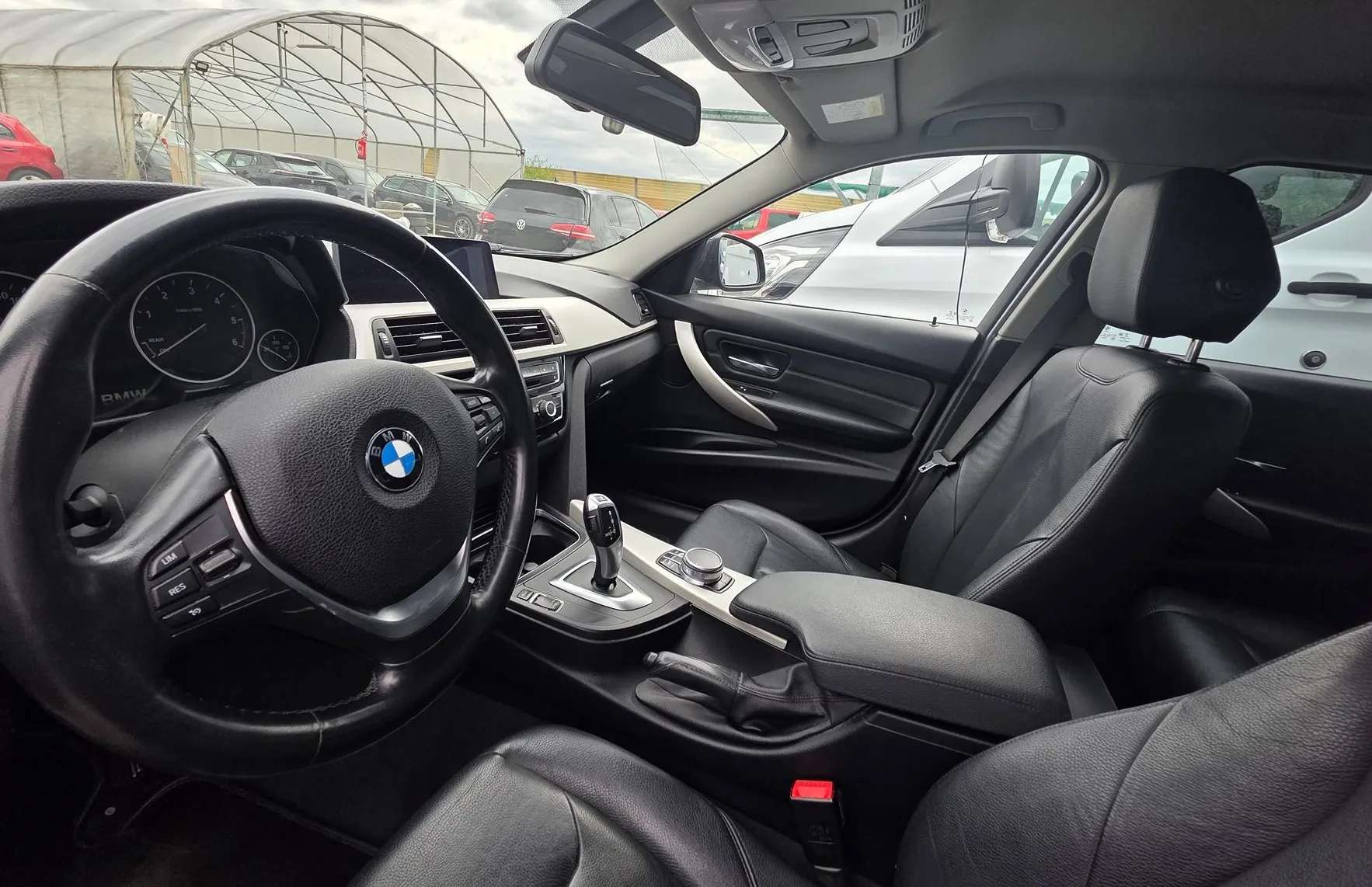 Zunanja slika - BMW Serija 3 - : 318D LIMUZINA FACELIFT LED-NAVI-AVTOMATIK-PDC - 10
