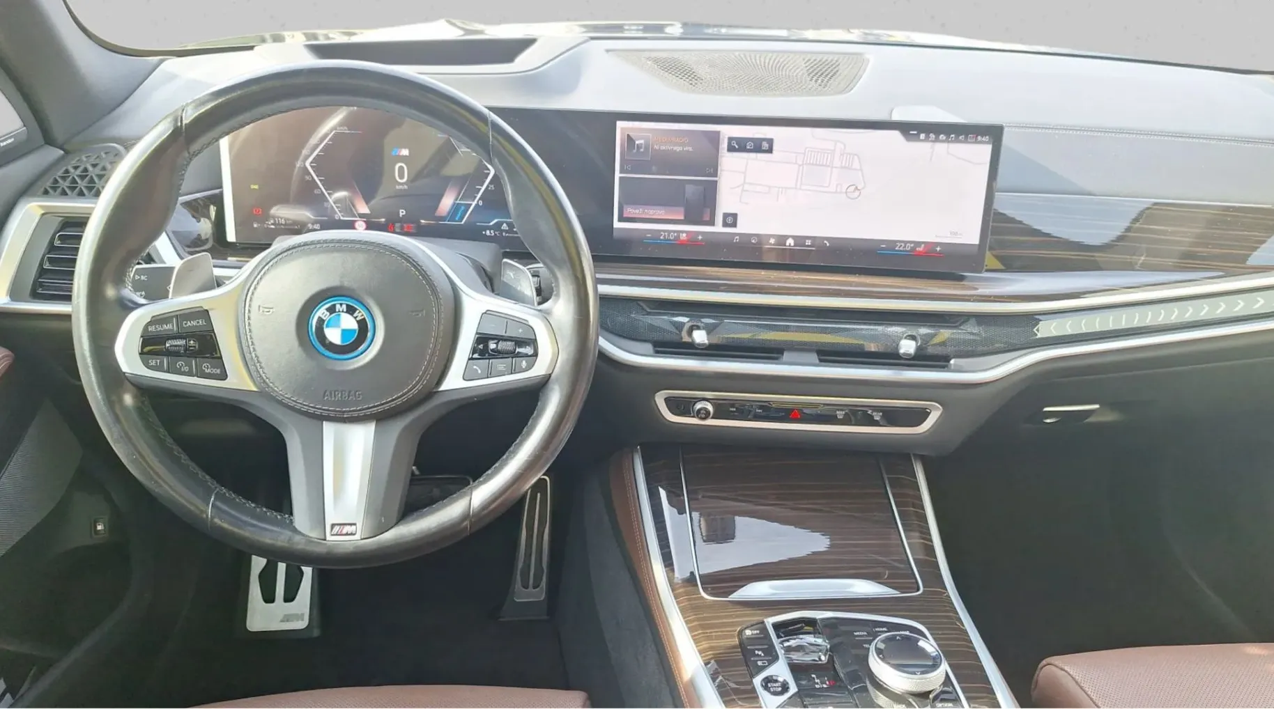 Zunanja slika - BMW X5 - serija : xDrive50e M-sport. HUD. zračno. individual. pano. - 9