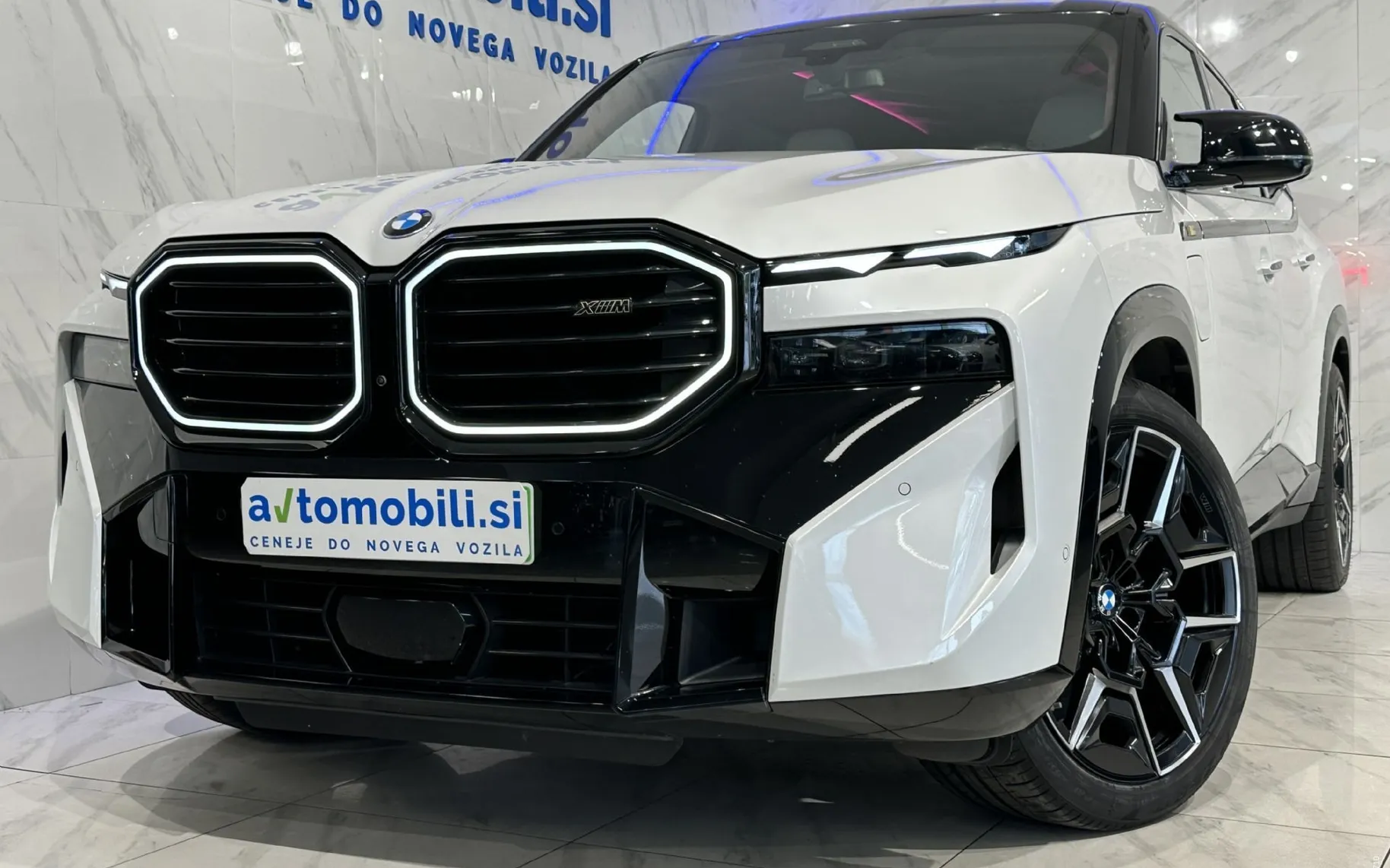 Zunanja slika - BMW XM - 4.4|IconicG|SoftC|Masaža|Hlaj|HUD|Harman|ACC|360K - 3