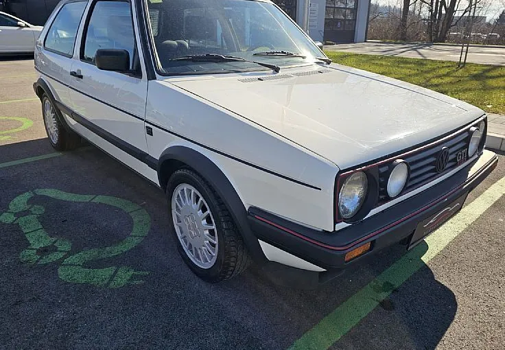 Zunanja slika - Volkswagen Golf - 1.8 16v GTI | obnovljen | certifikat oldtimerja | - 3