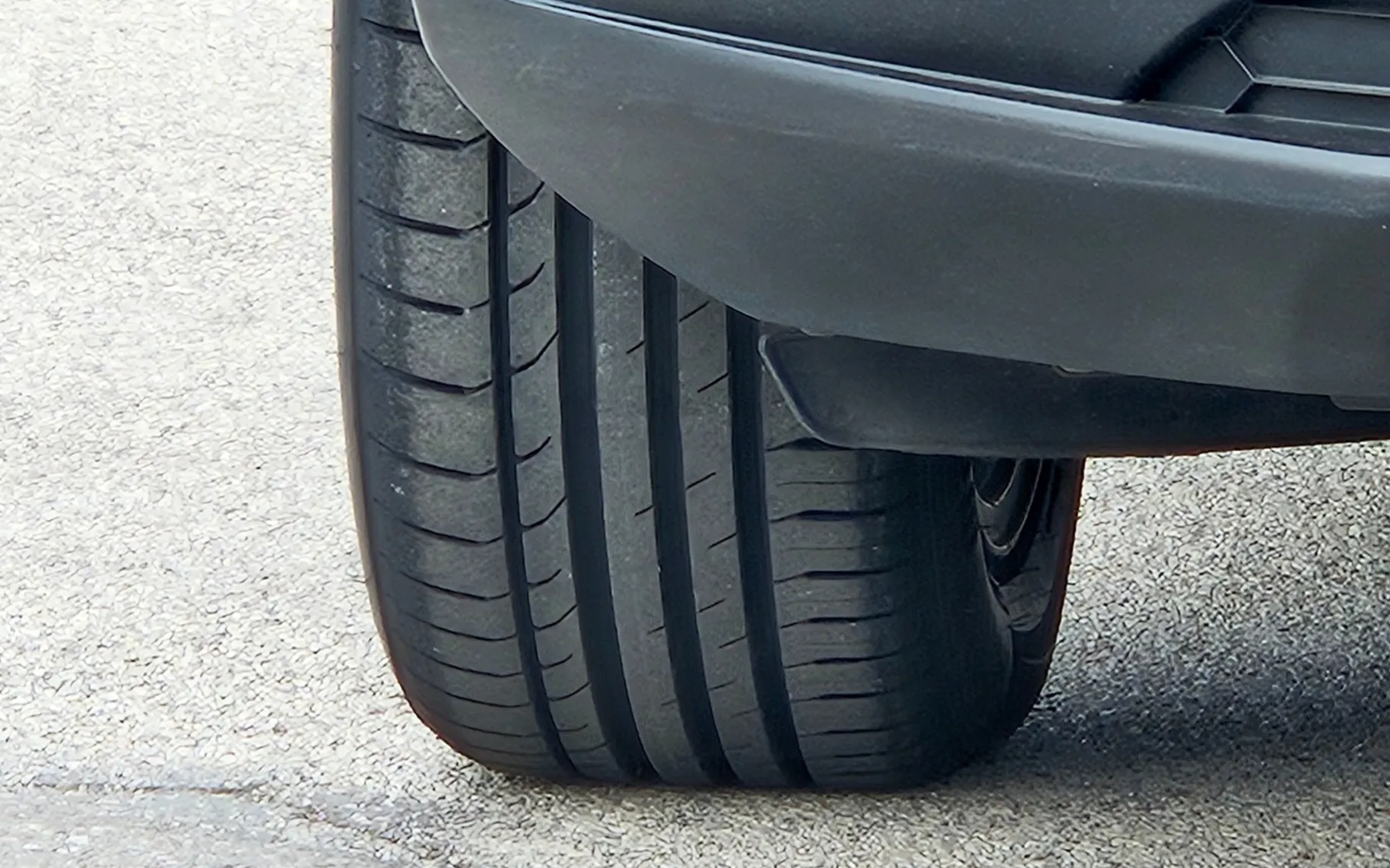 Zunanja slika - Škoda Karoq - 1.5 TSIClever DSG, KAMERA,NOVE GUME - 3