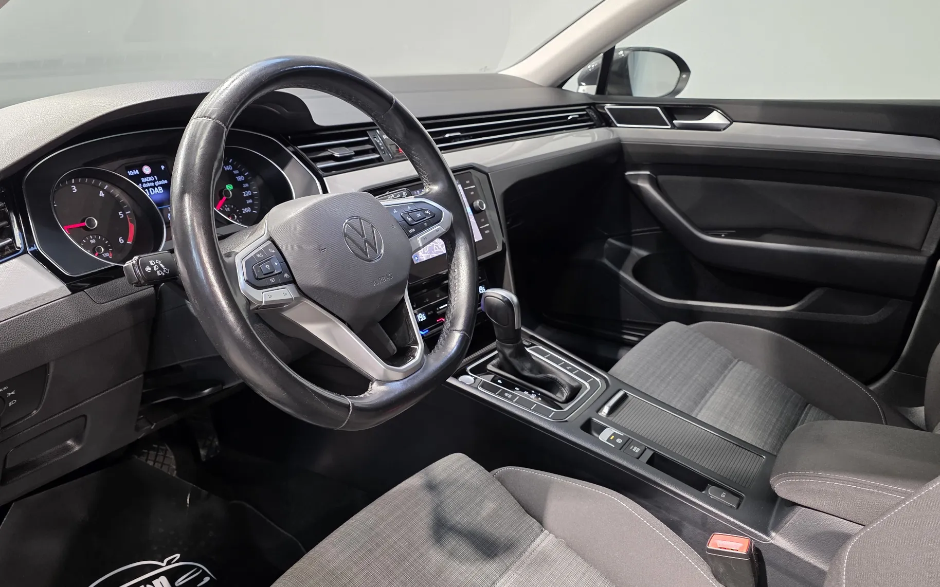 Zunanja slika - Volkswagen Passat - Variant 2,0 TDI BMT SCR Business DSG - 6