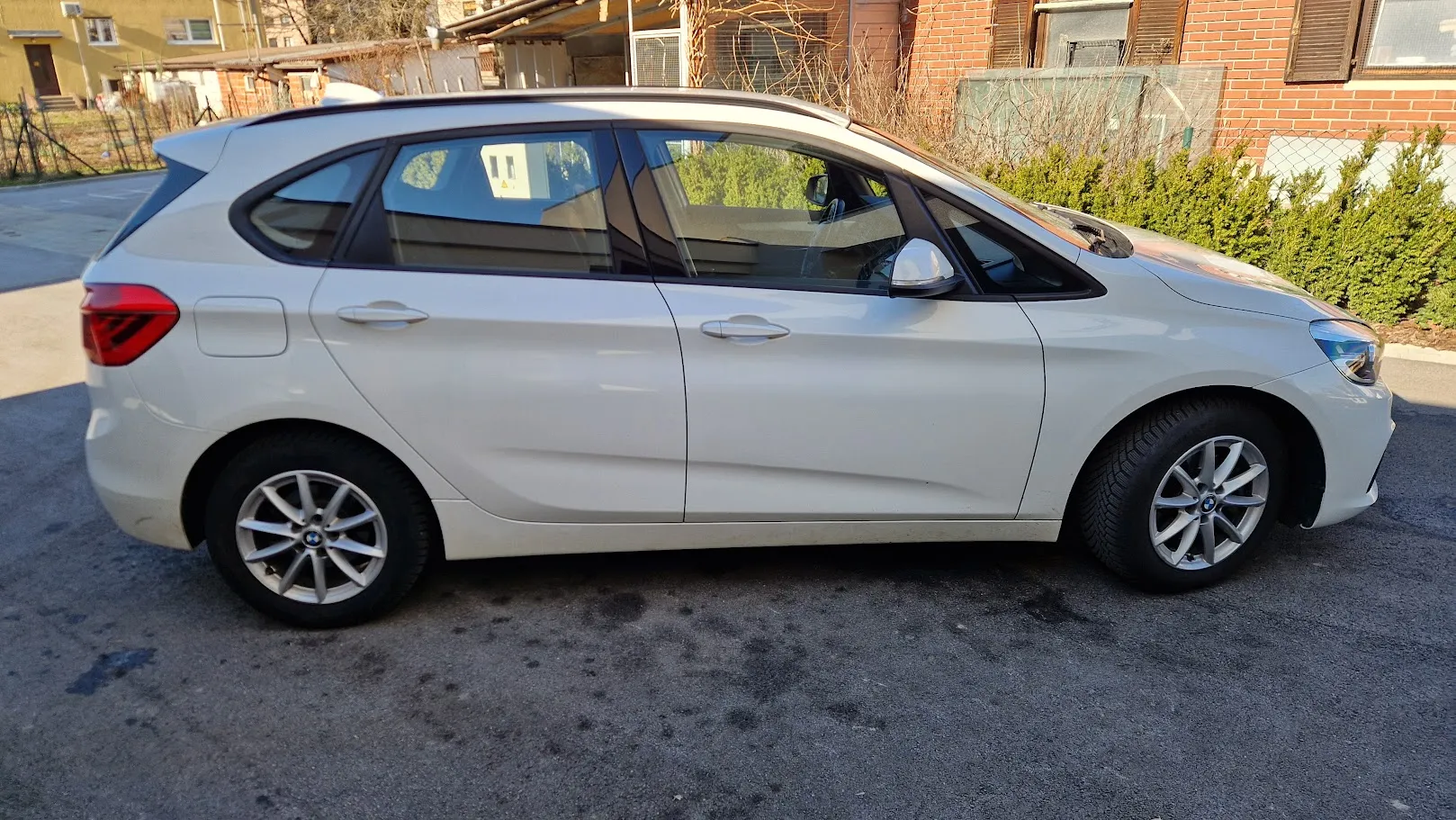 Zunanja slika - BMW Serija 2 - 216d Active Tourer - 5