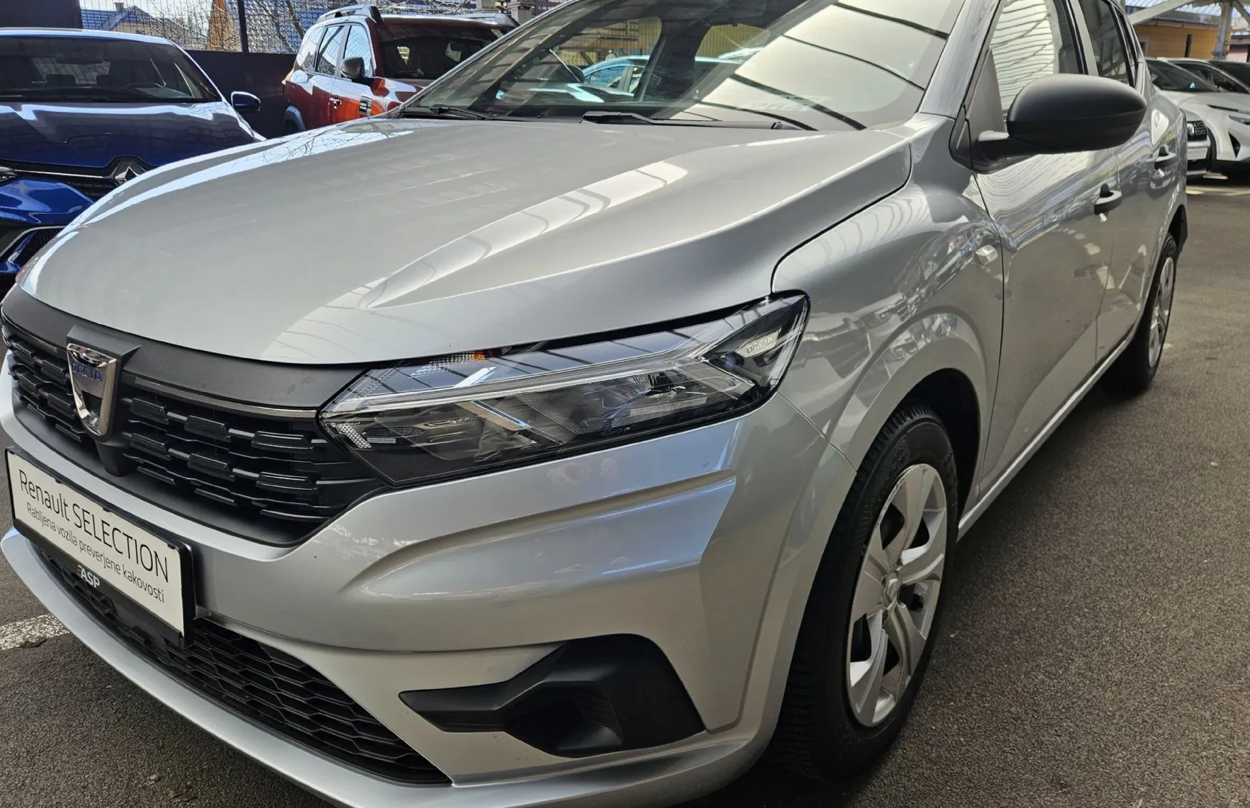 Zunanja slika - Dacia Sandero - 1.0 SCe 65 Essential - 1